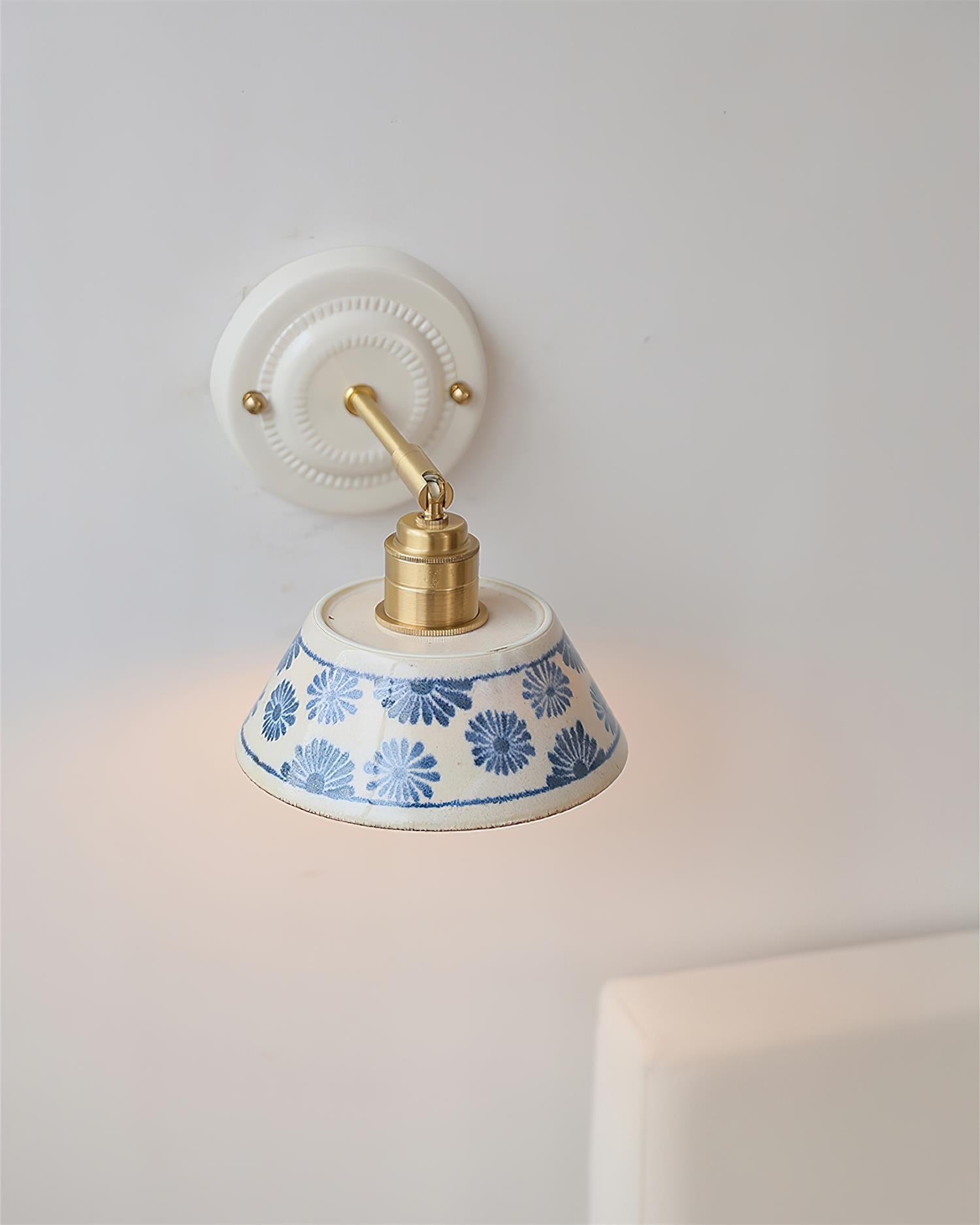 Lemson Wall Light