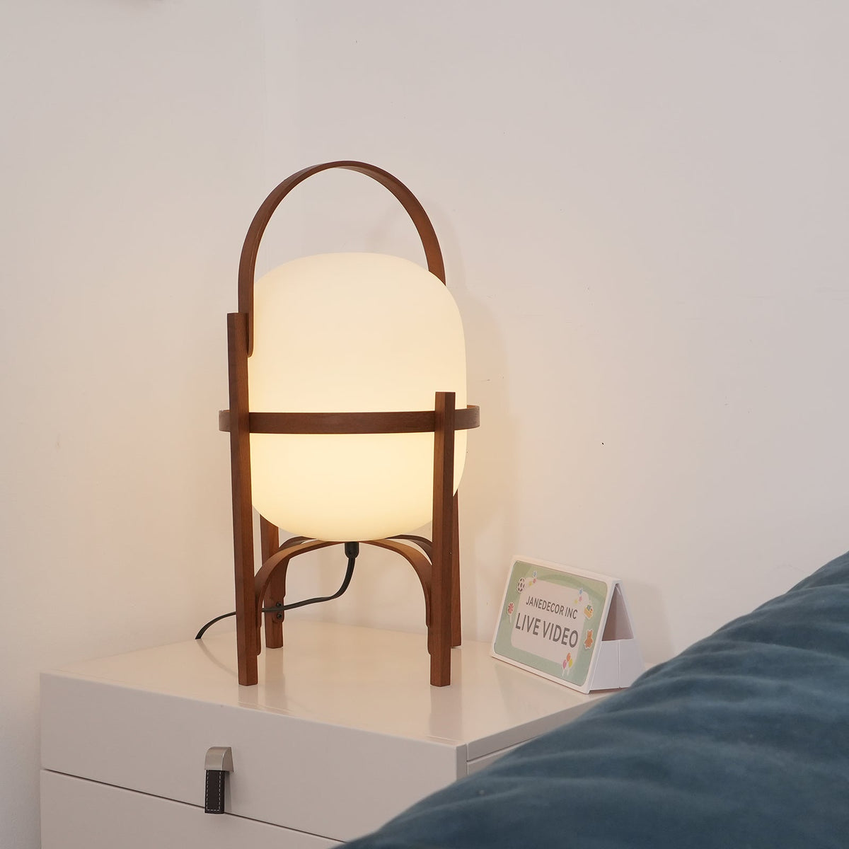 Itovelon Lantern Table Lamp