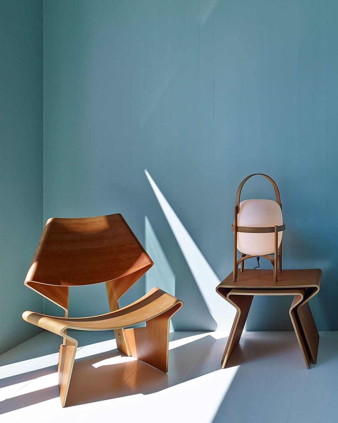 Itovelon Lantern Table Lamp