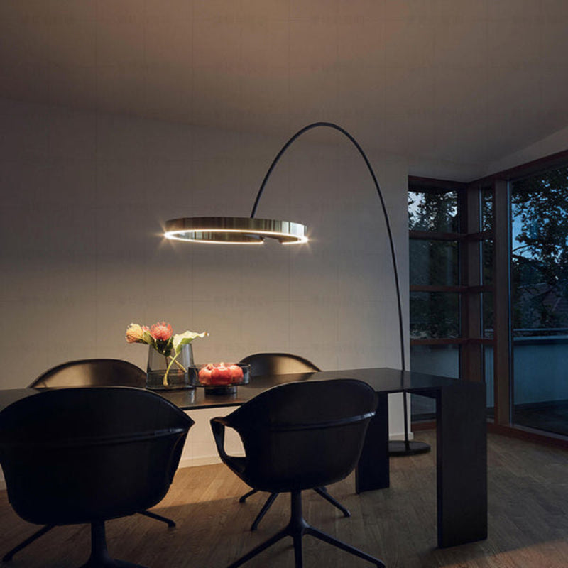 Vasvy Floor Lamp