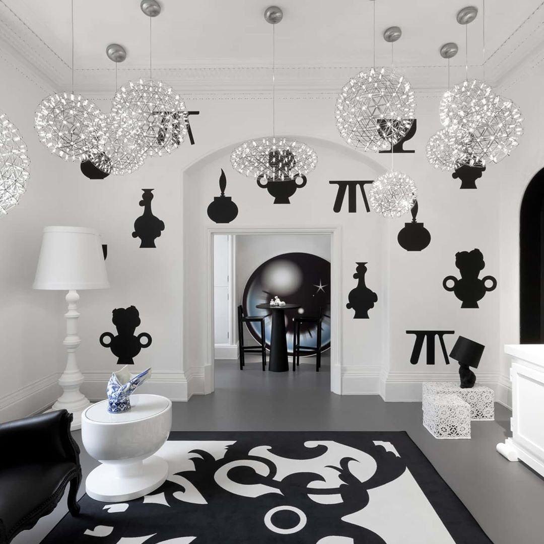 Unia Pendant Light