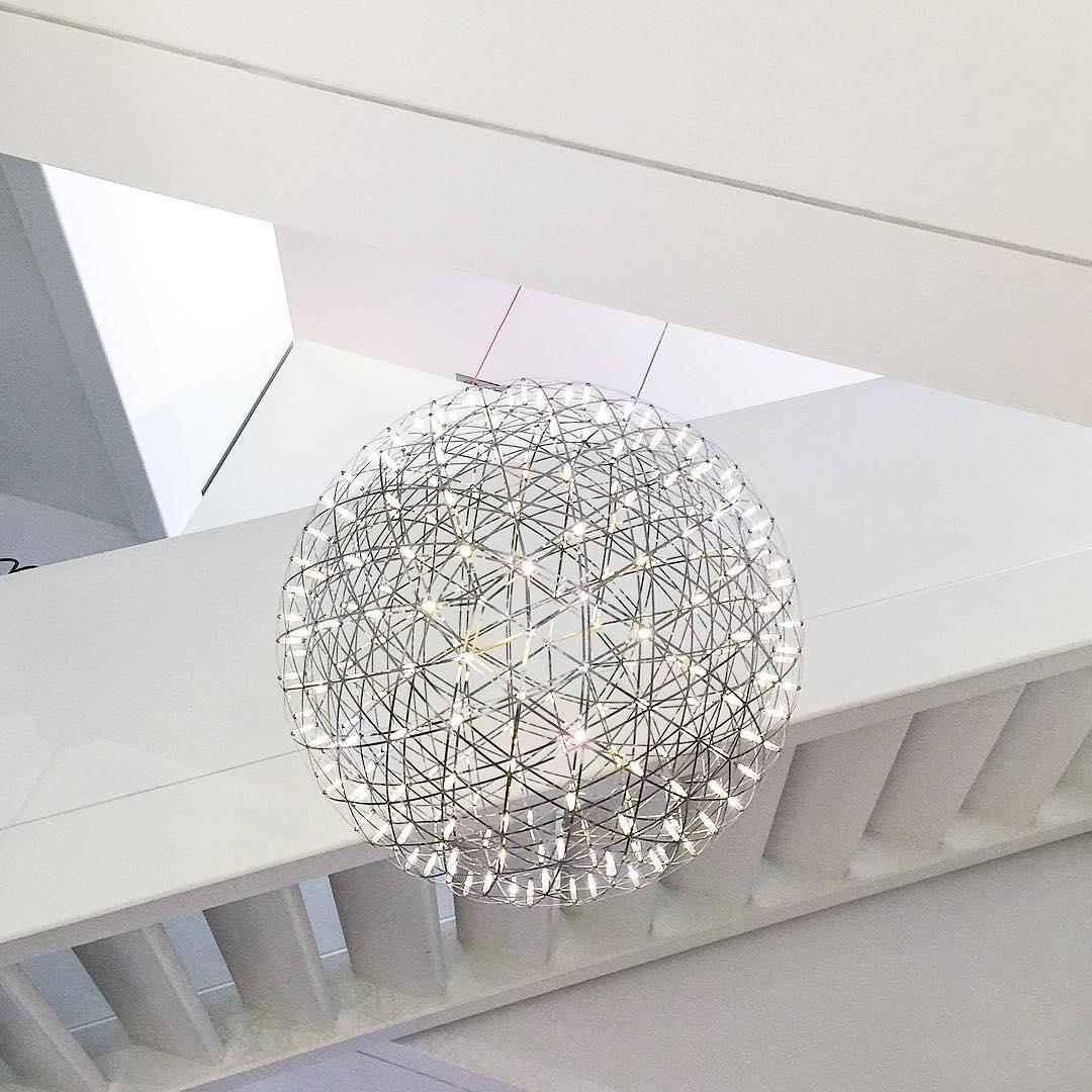 Unia Pendant Light