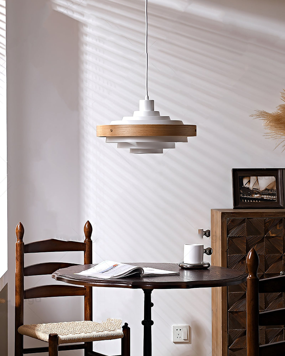 Afano Articulated Pendant Light