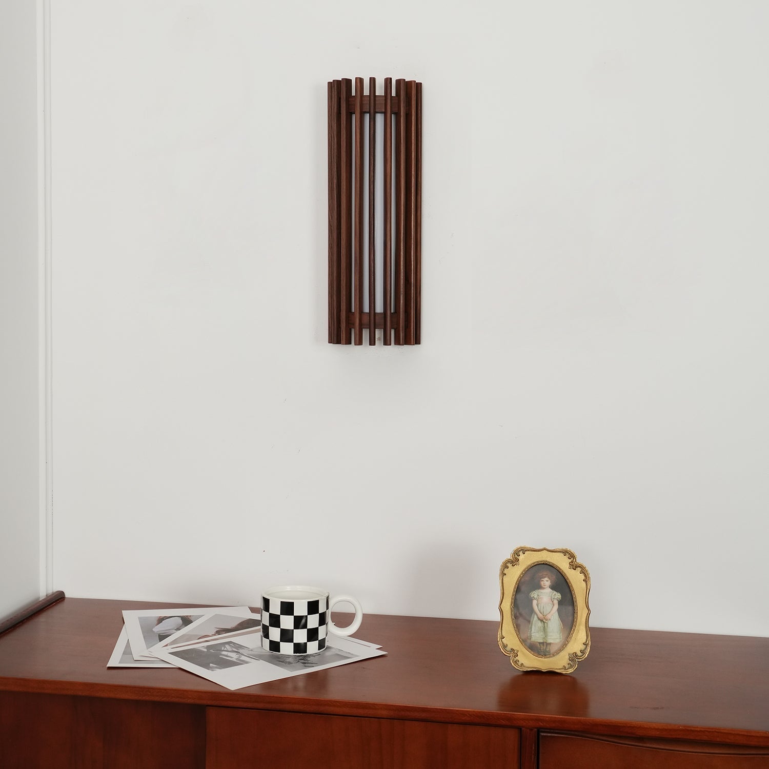 Bekelya Wall Light