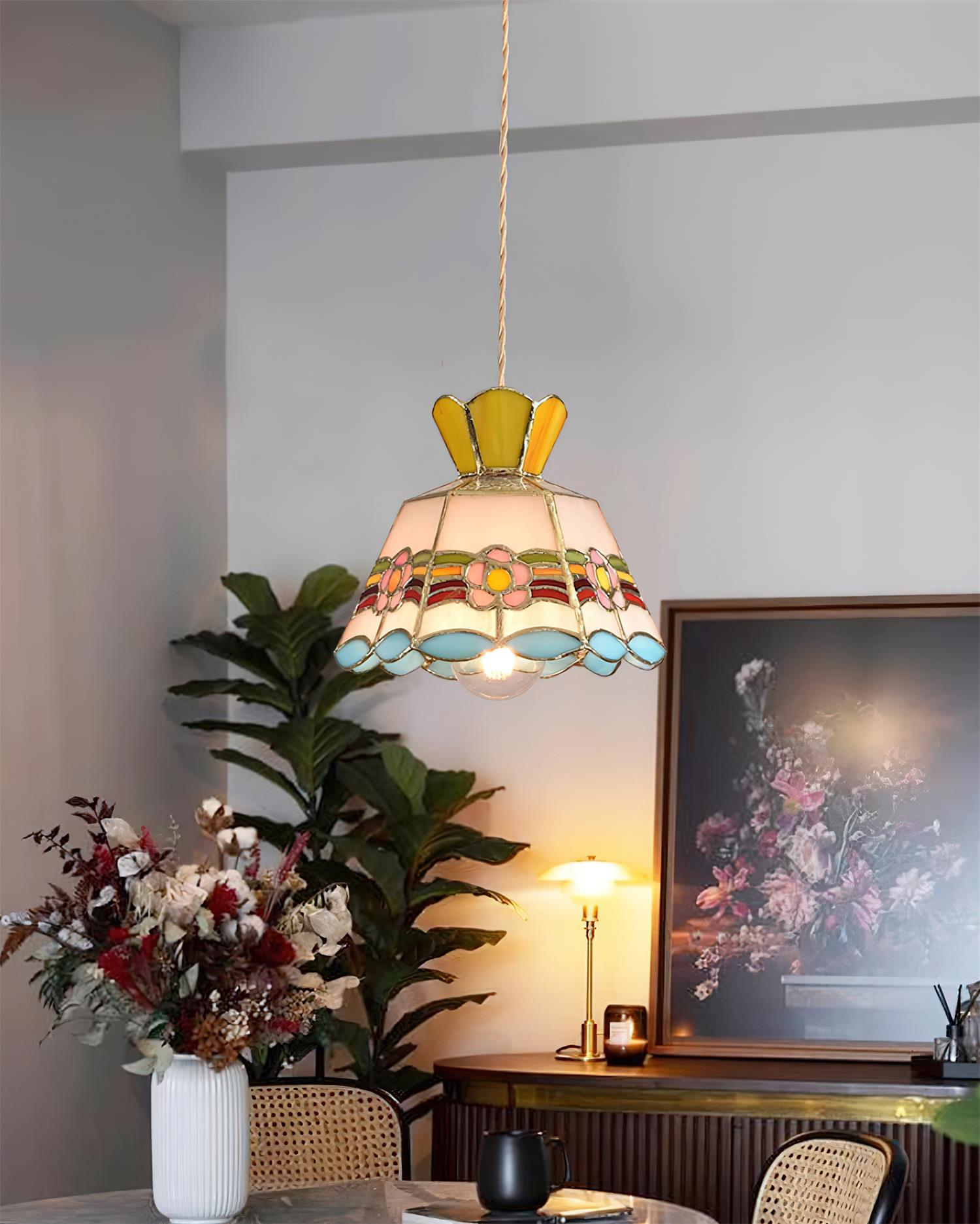 Deliressa Tiffany Pendant Light