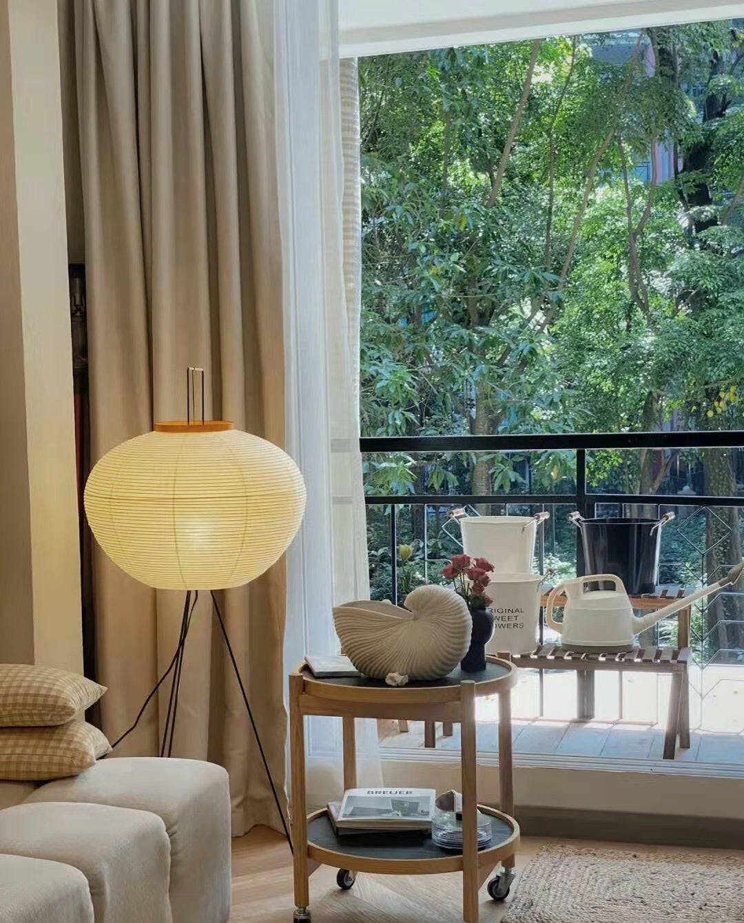 Alellan Sculptural Floor Lamp