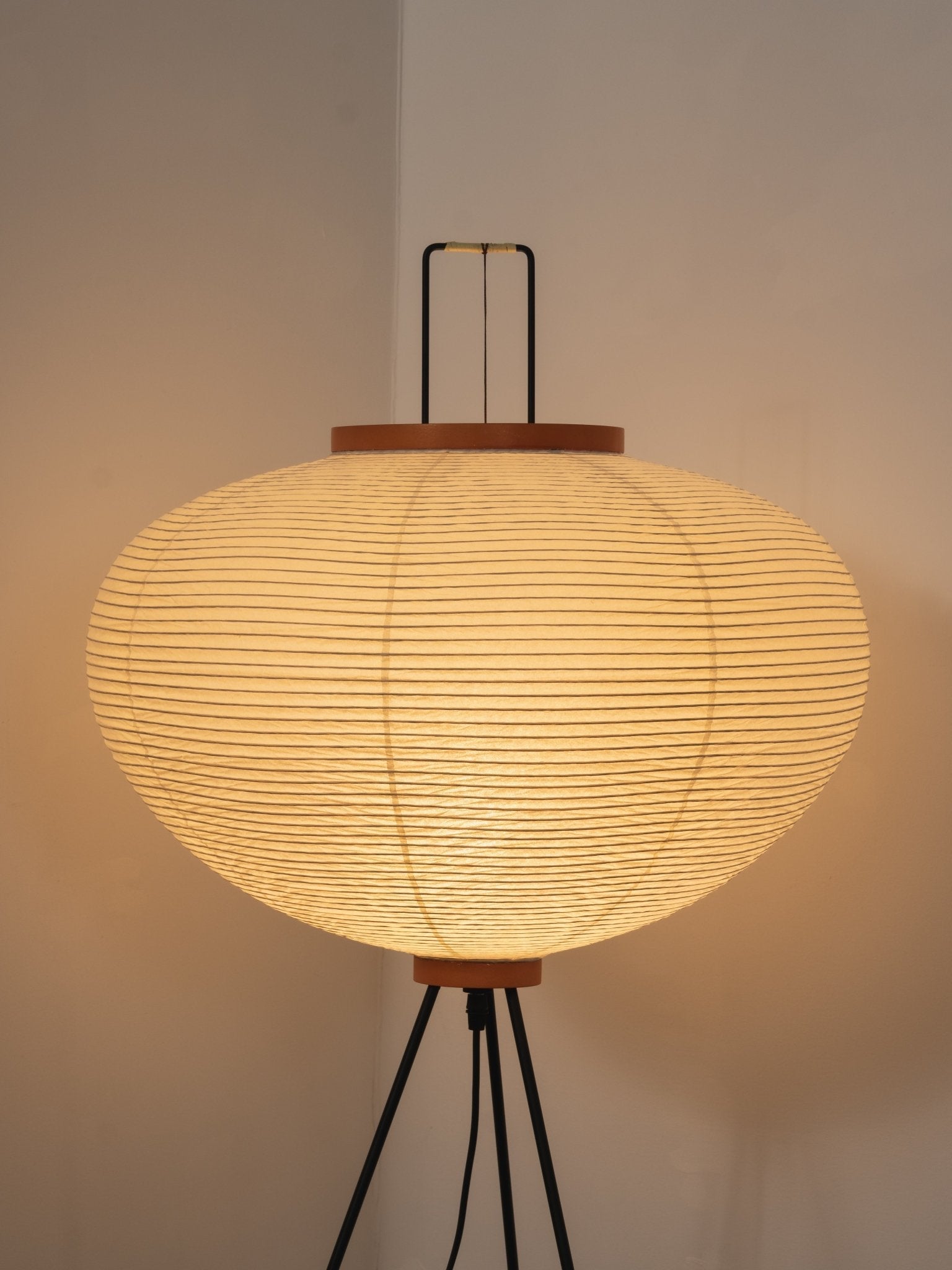 Alellan Sculptural Floor Lamp