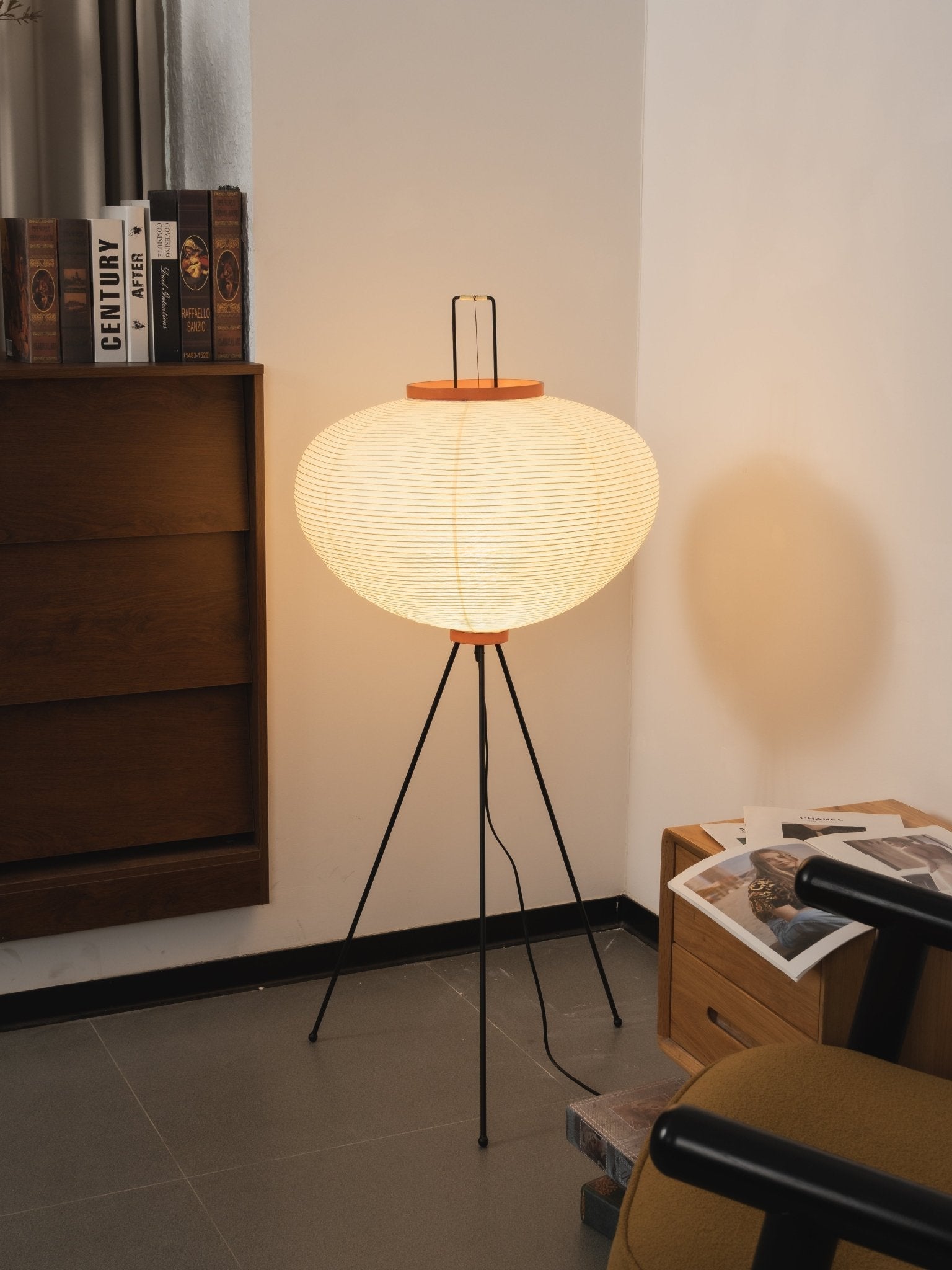 Alellan Sculptural Floor Lamp