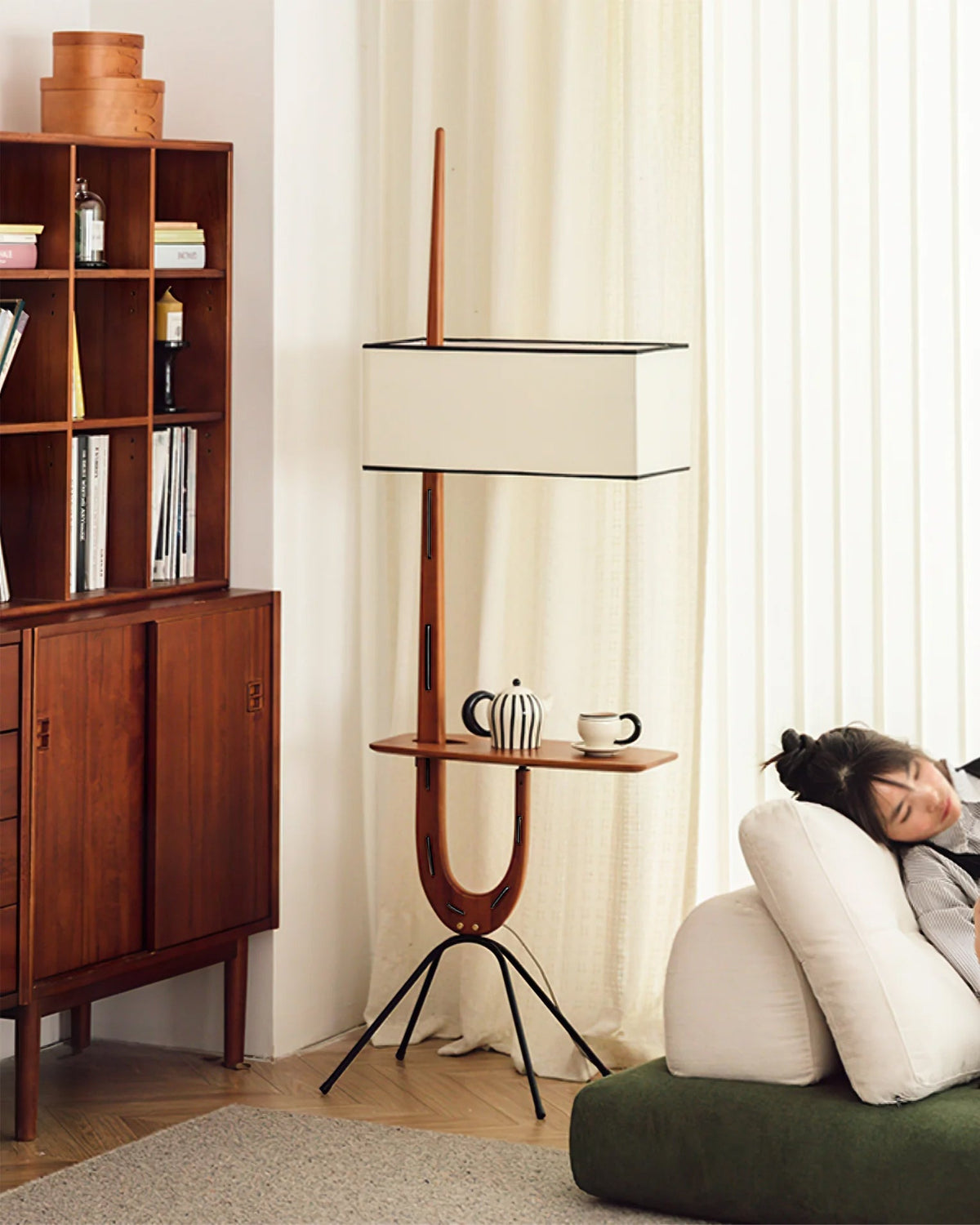 Zigalo Retro Floor Lamp