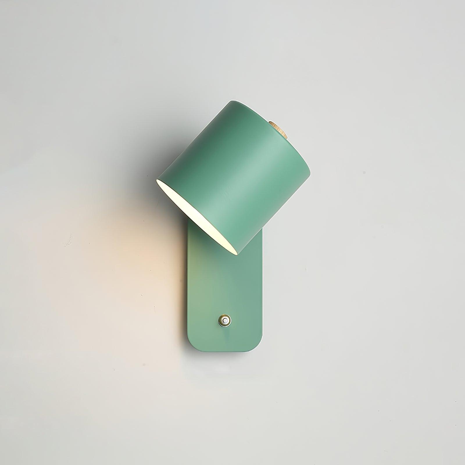 Manzo Wall Light