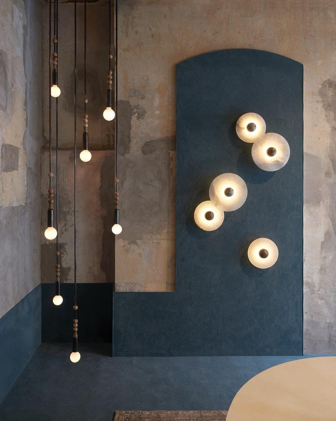 Aralzo Round Wall Light