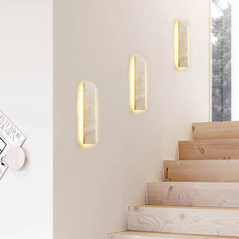 Veliroy Wall Light