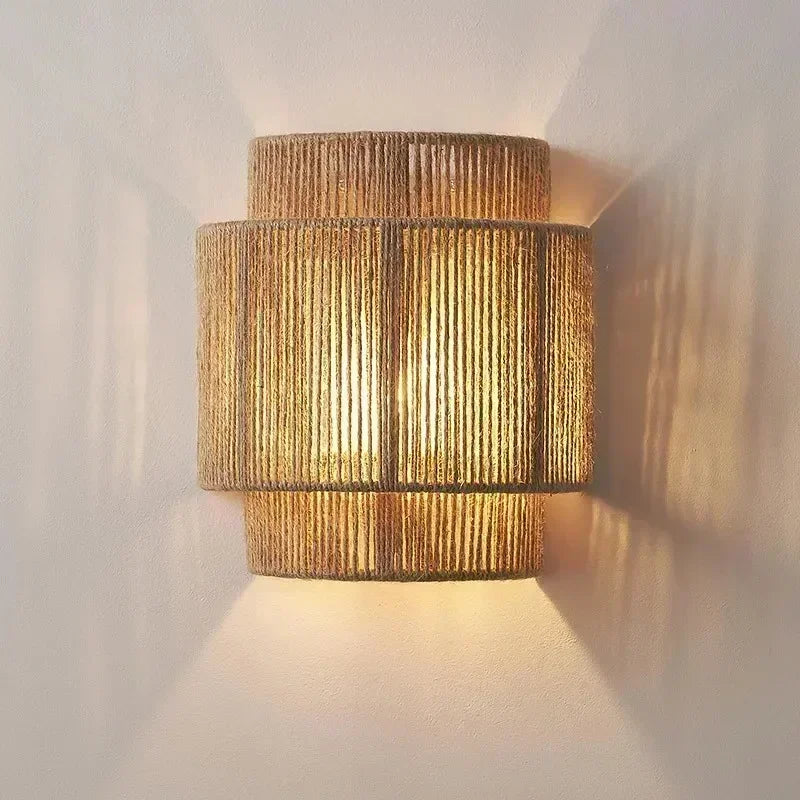 Octuris Wall Light