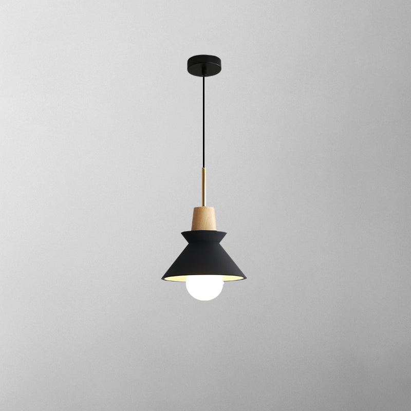 Upao Cone Pendant Light