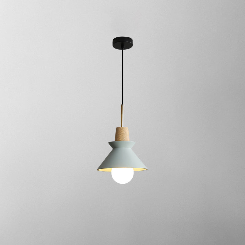 Upao Cone Pendant Light