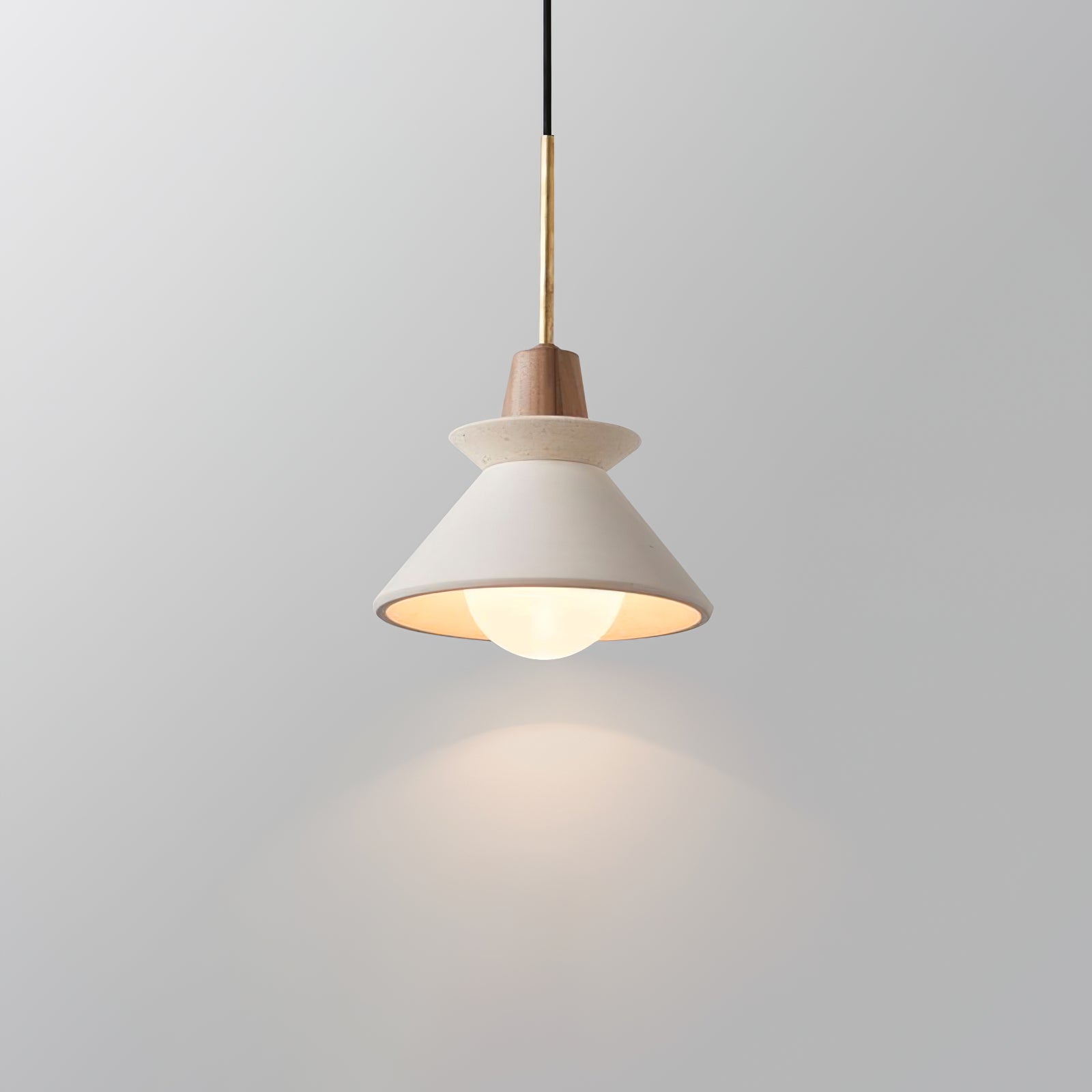 Upao Cone Pendant Light