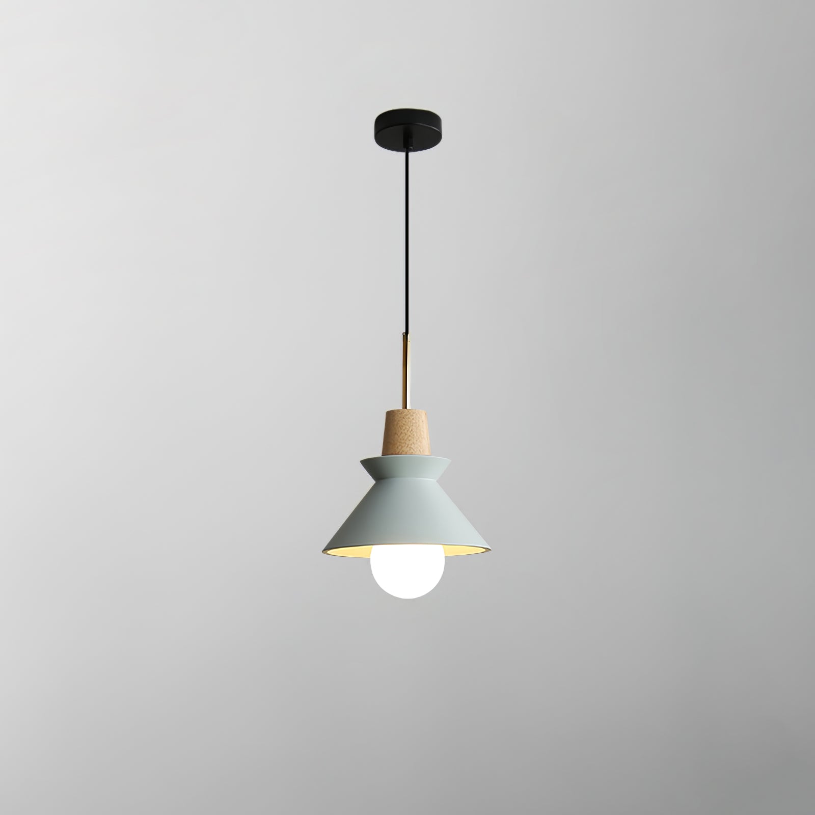 Upao Cone Pendant Light