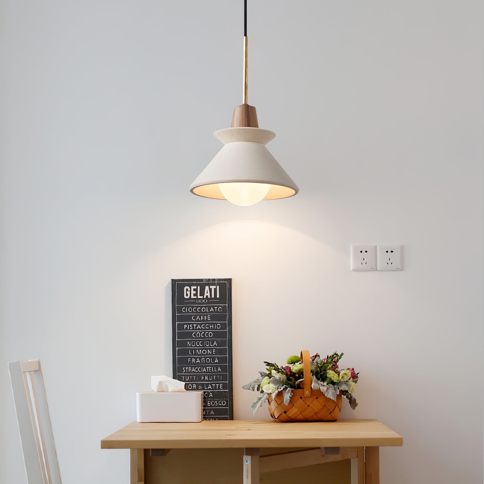 Upao Cone Pendant Light