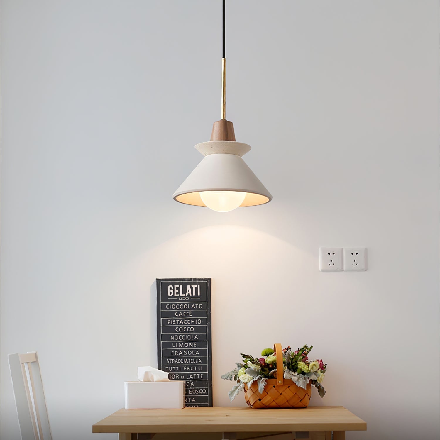 Upao Cone Pendant Light