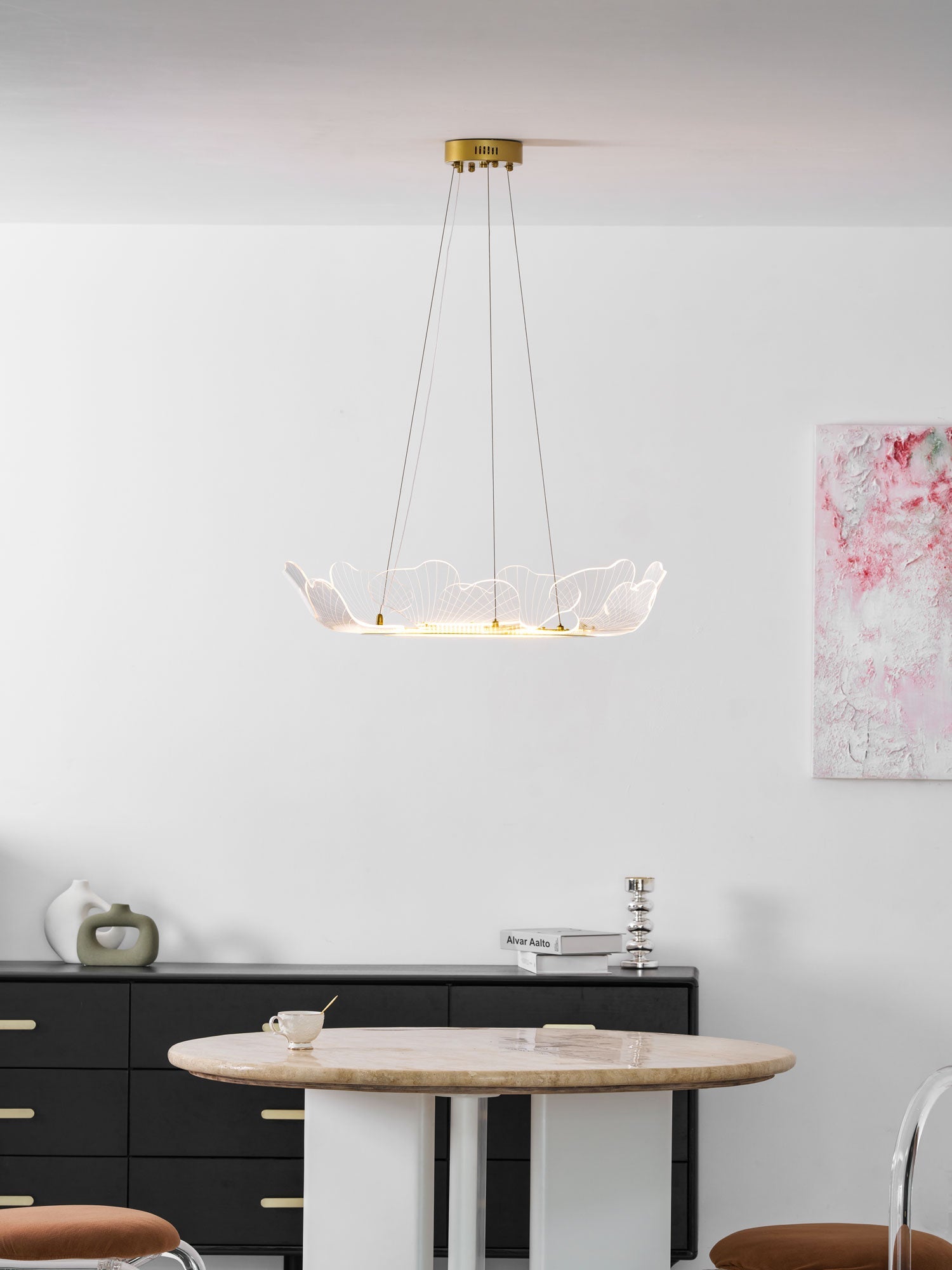 Bavelora Leaf Chandelier