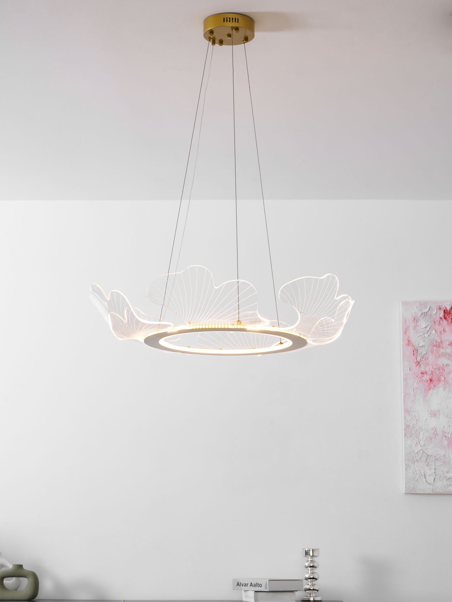Bavelora Leaf Chandelier