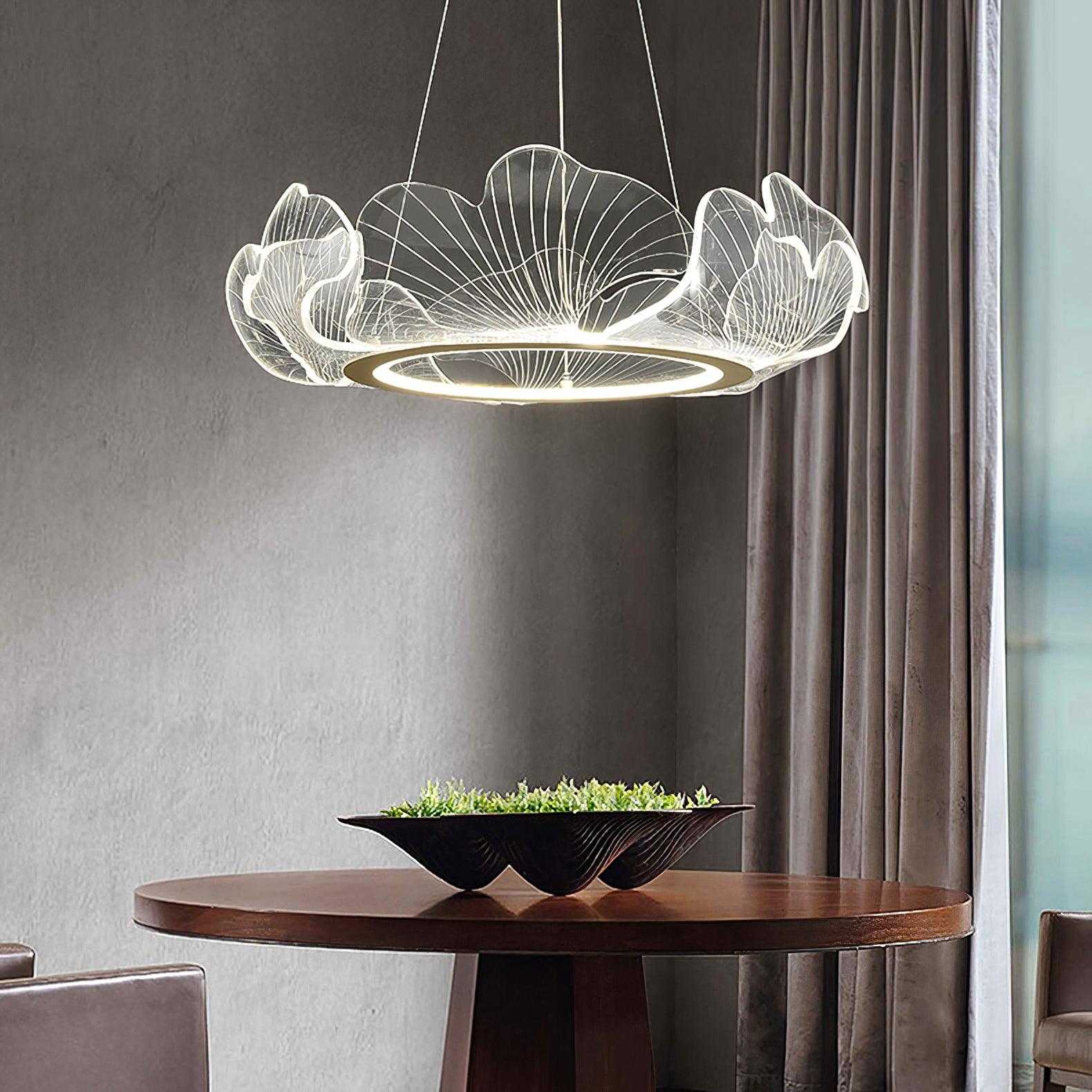 Bavelora Leaf Chandelier