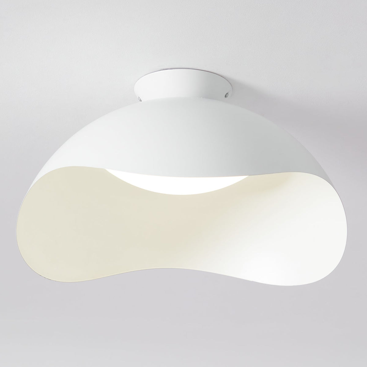 Serene Wave Ceiling Light – detail 6