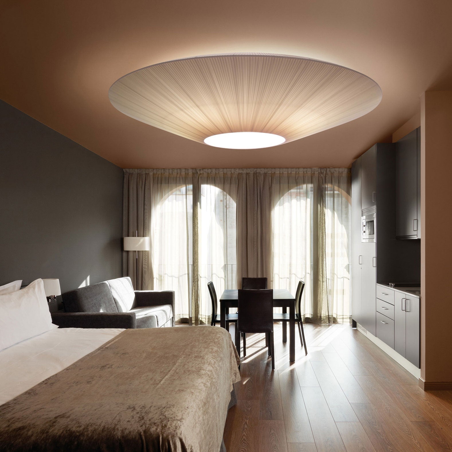 Arenyn Round Ceiling Light