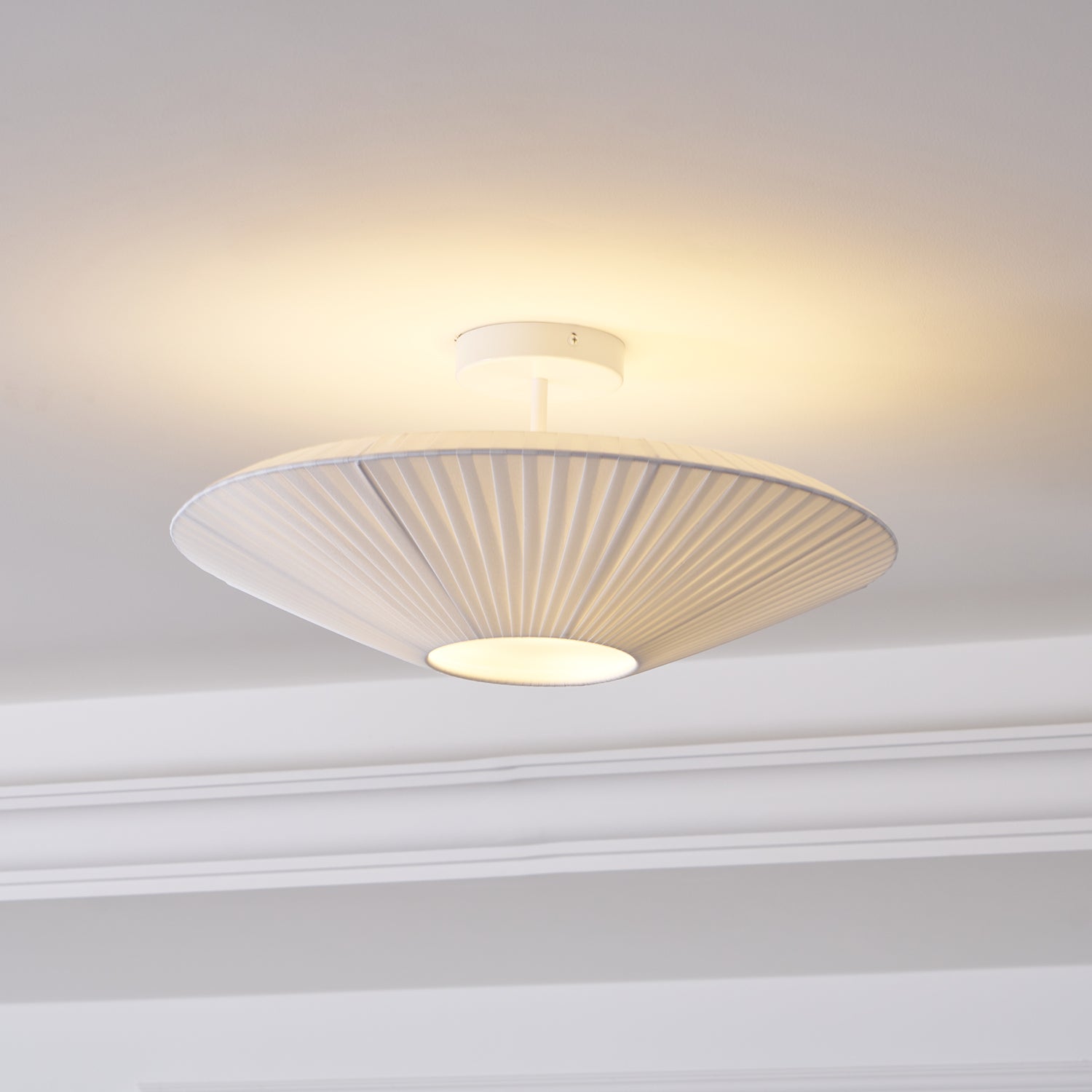 Arenyn Round Ceiling Light