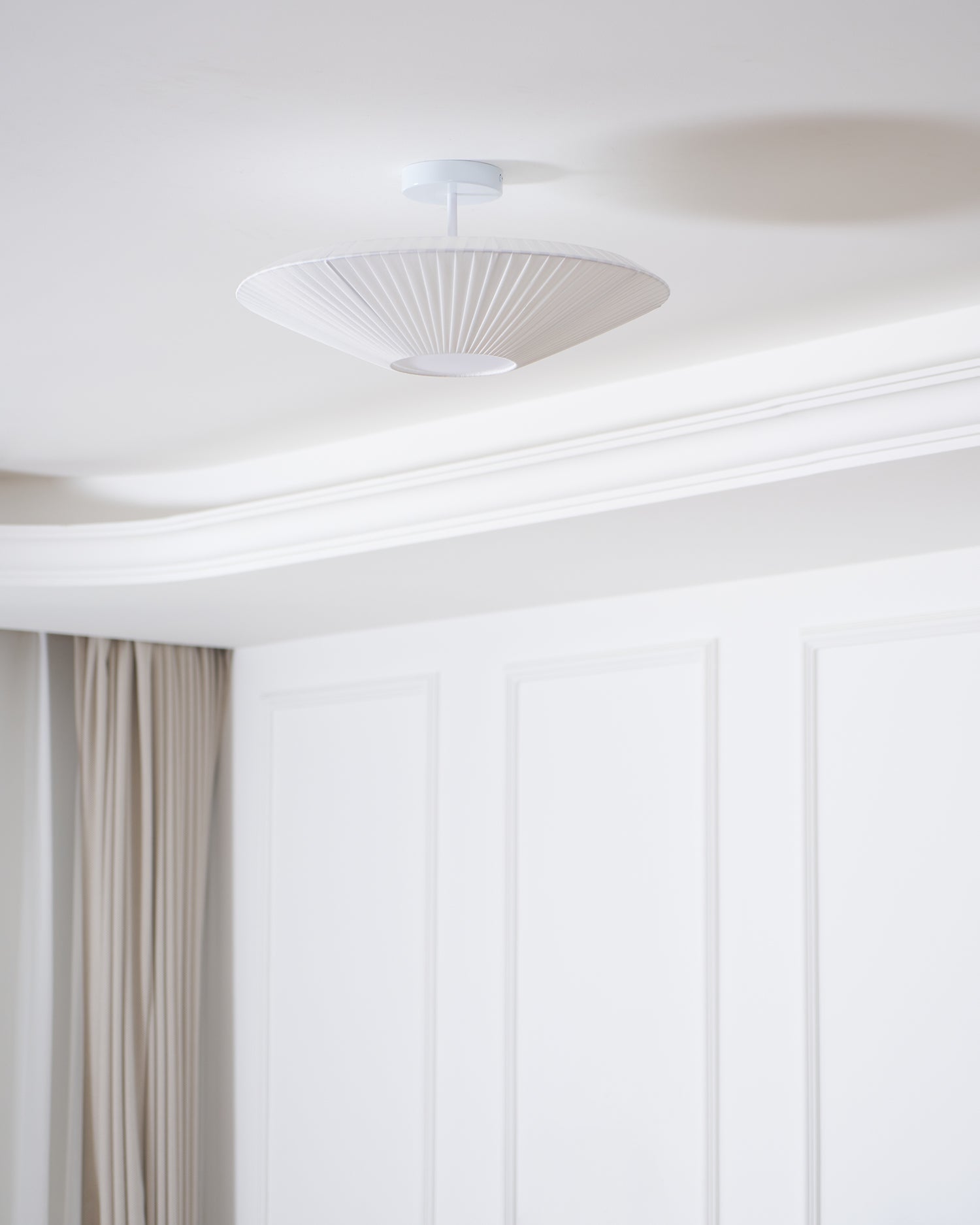 Arenyn Round Ceiling Light