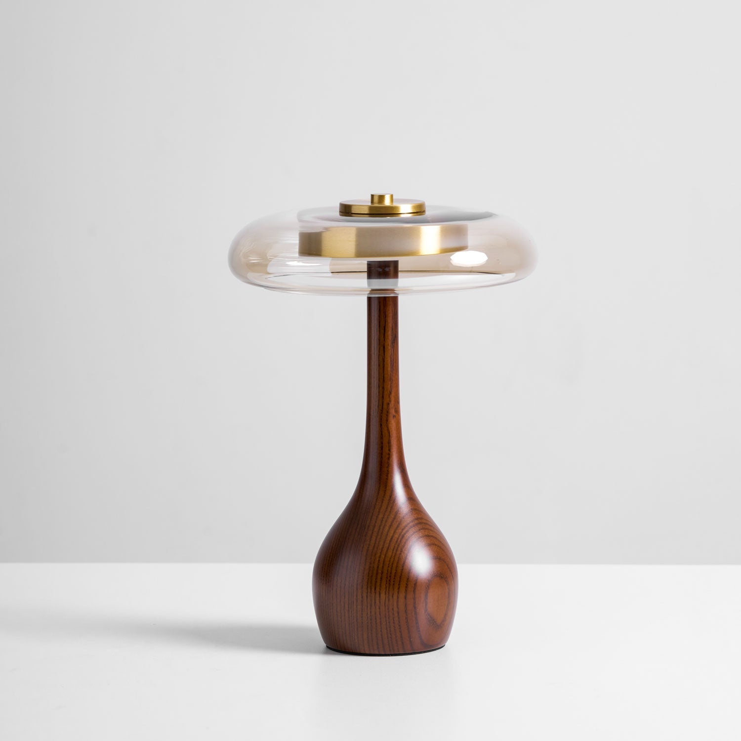 Aravorin Table Lamp
