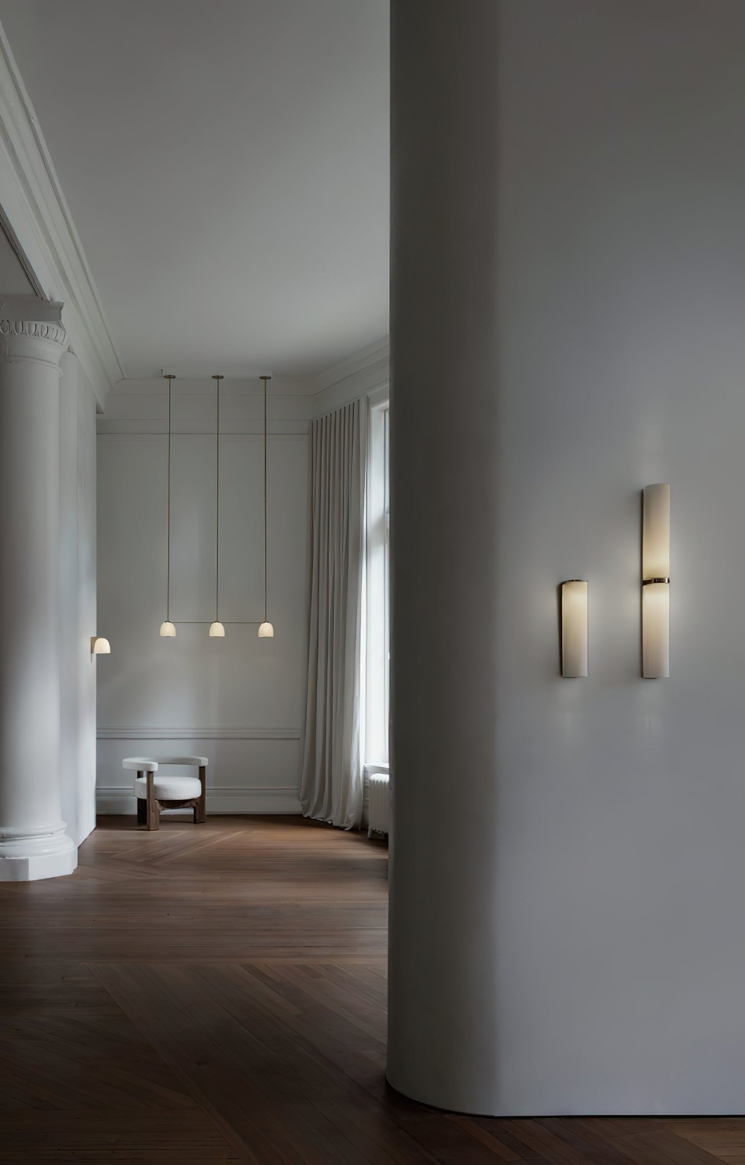 Eceravon Arched Wall Light