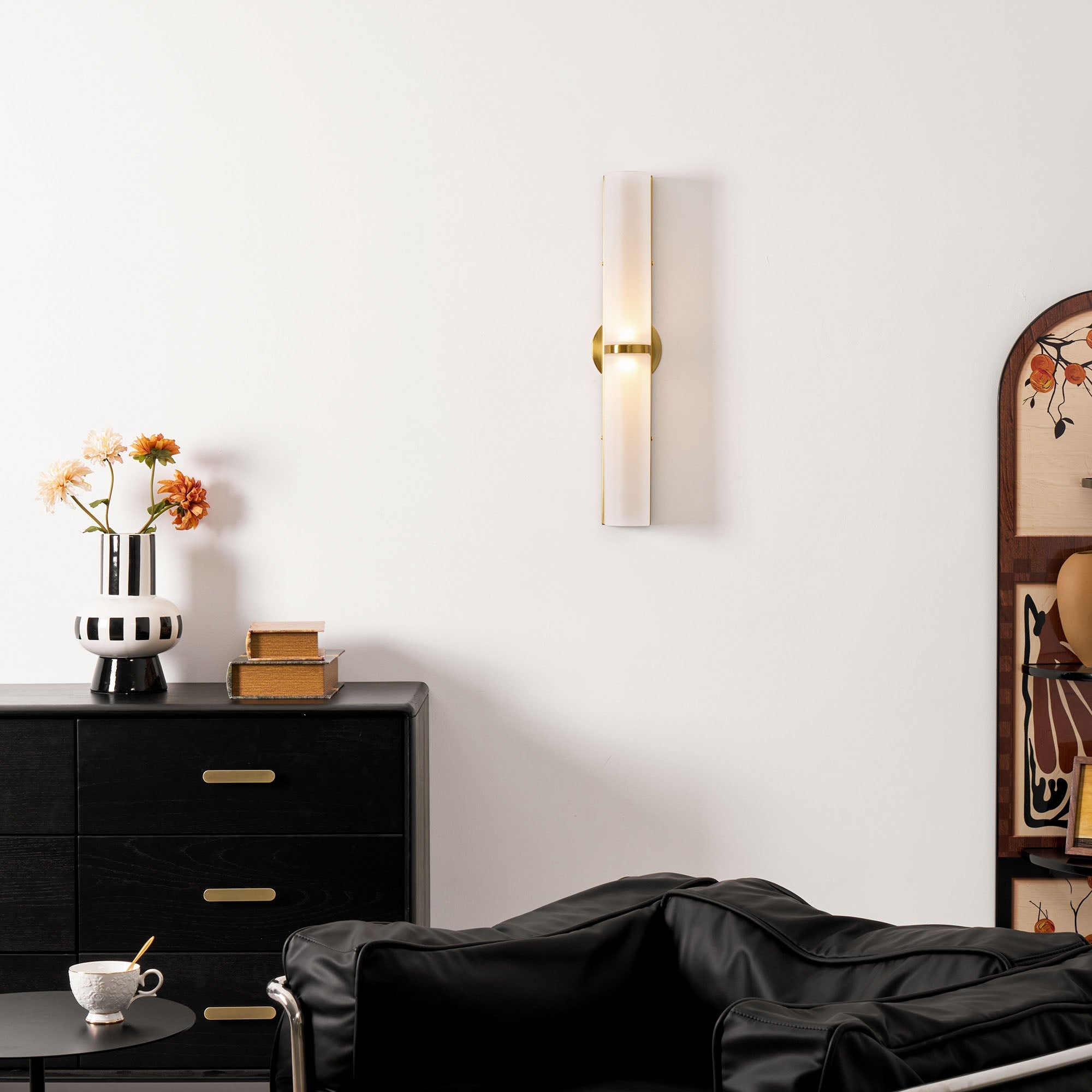 Eceravon Arched Wall Light