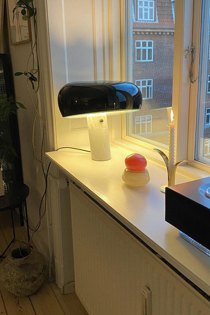 Ivoro Table Lamp