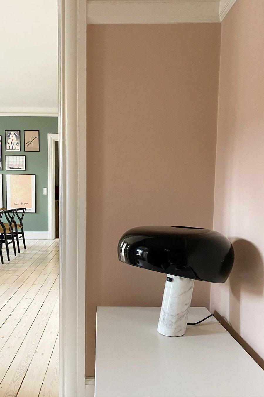 Ivoro Table Lamp