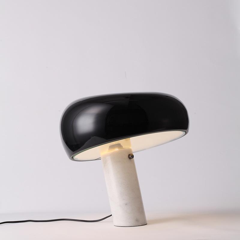 Ivoro Table Lamp