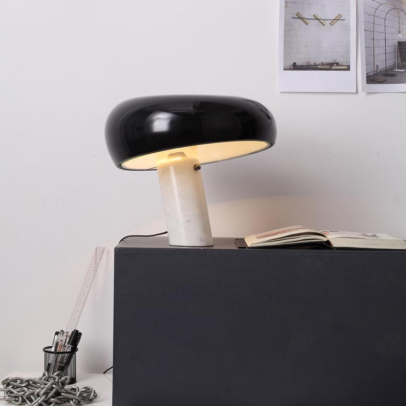 Ivoro Table Lamp