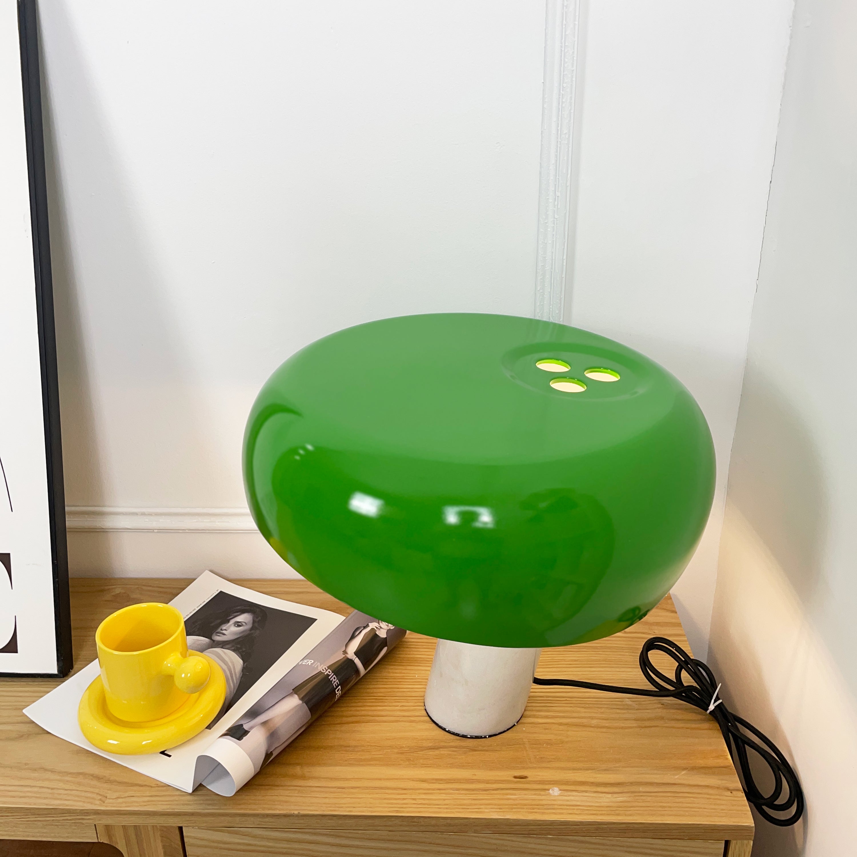 Ivoro Table Lamp
