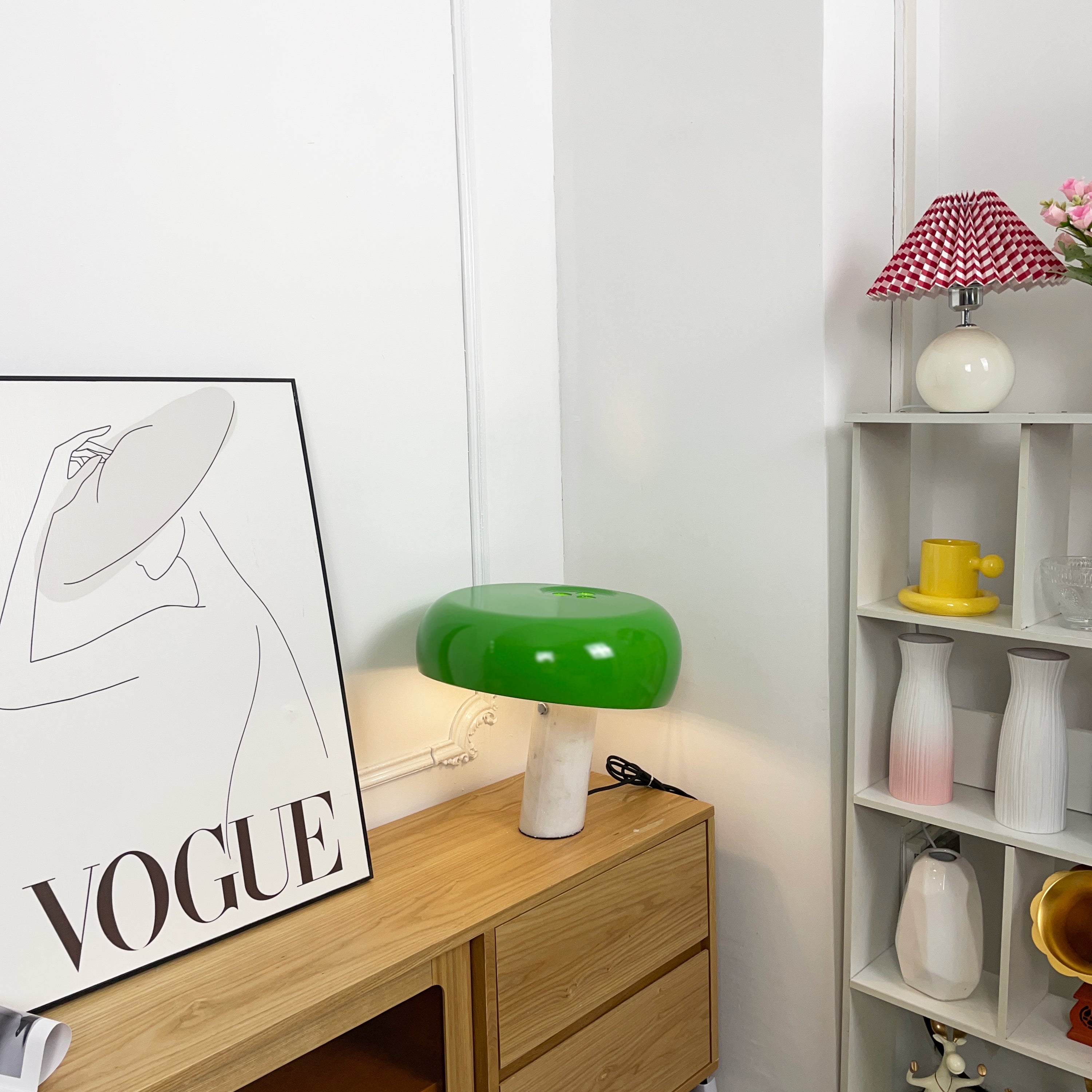 Ivoro Table Lamp
