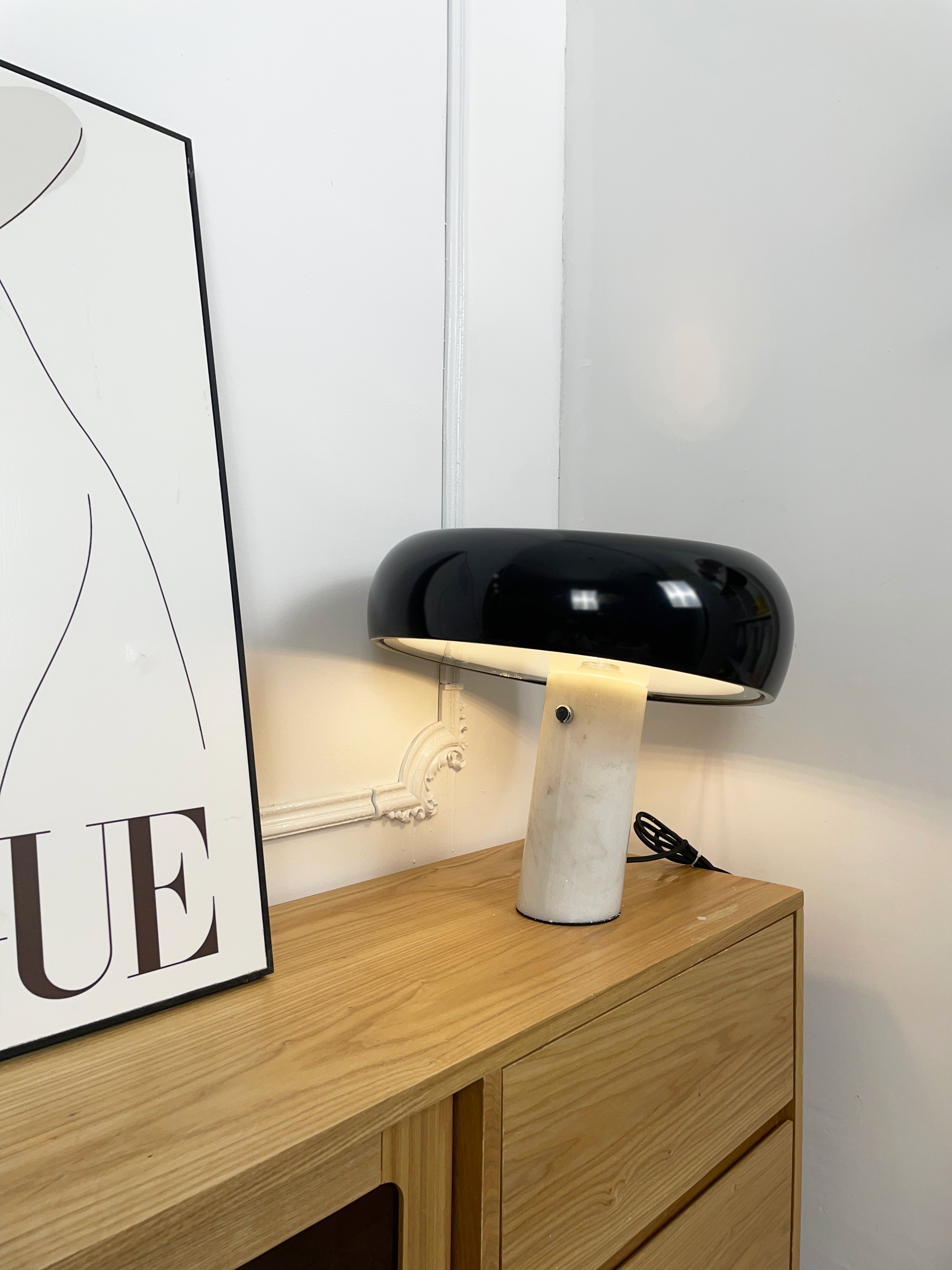 Ivoro Table Lamp