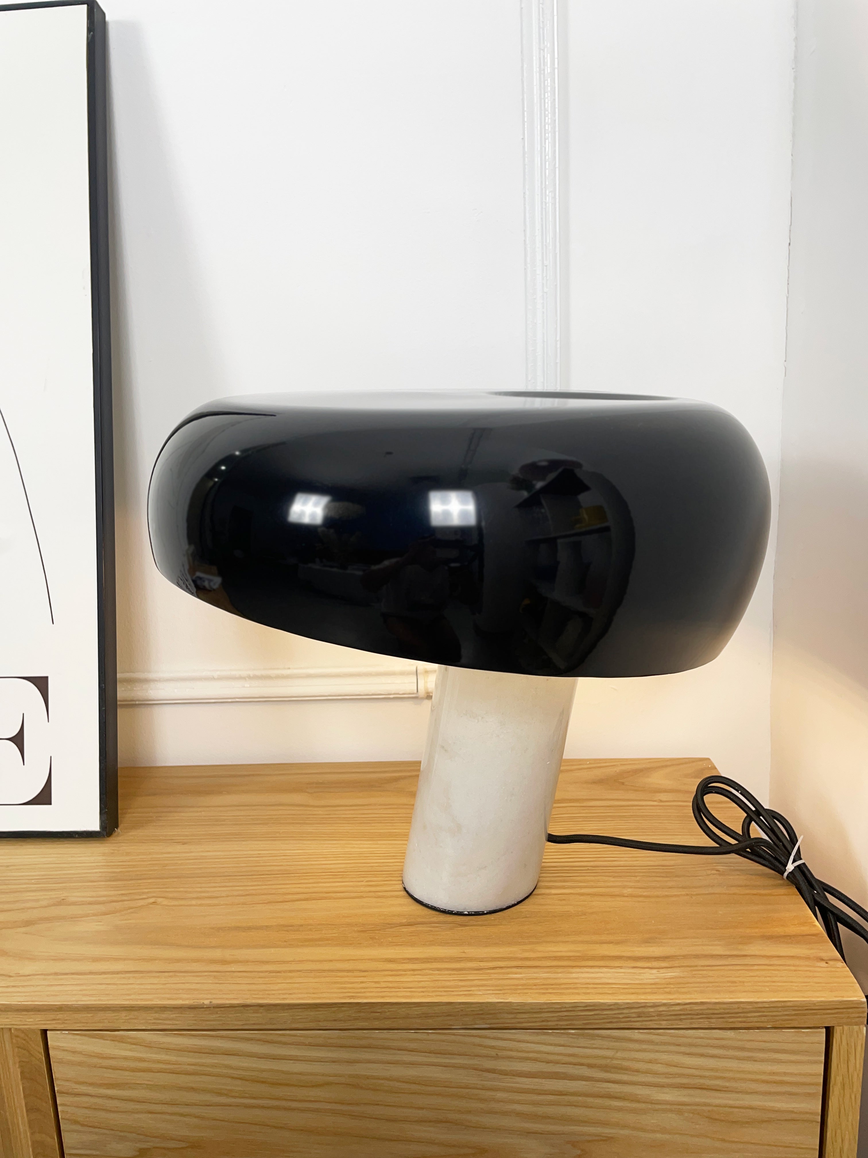 Ivoro Table Lamp