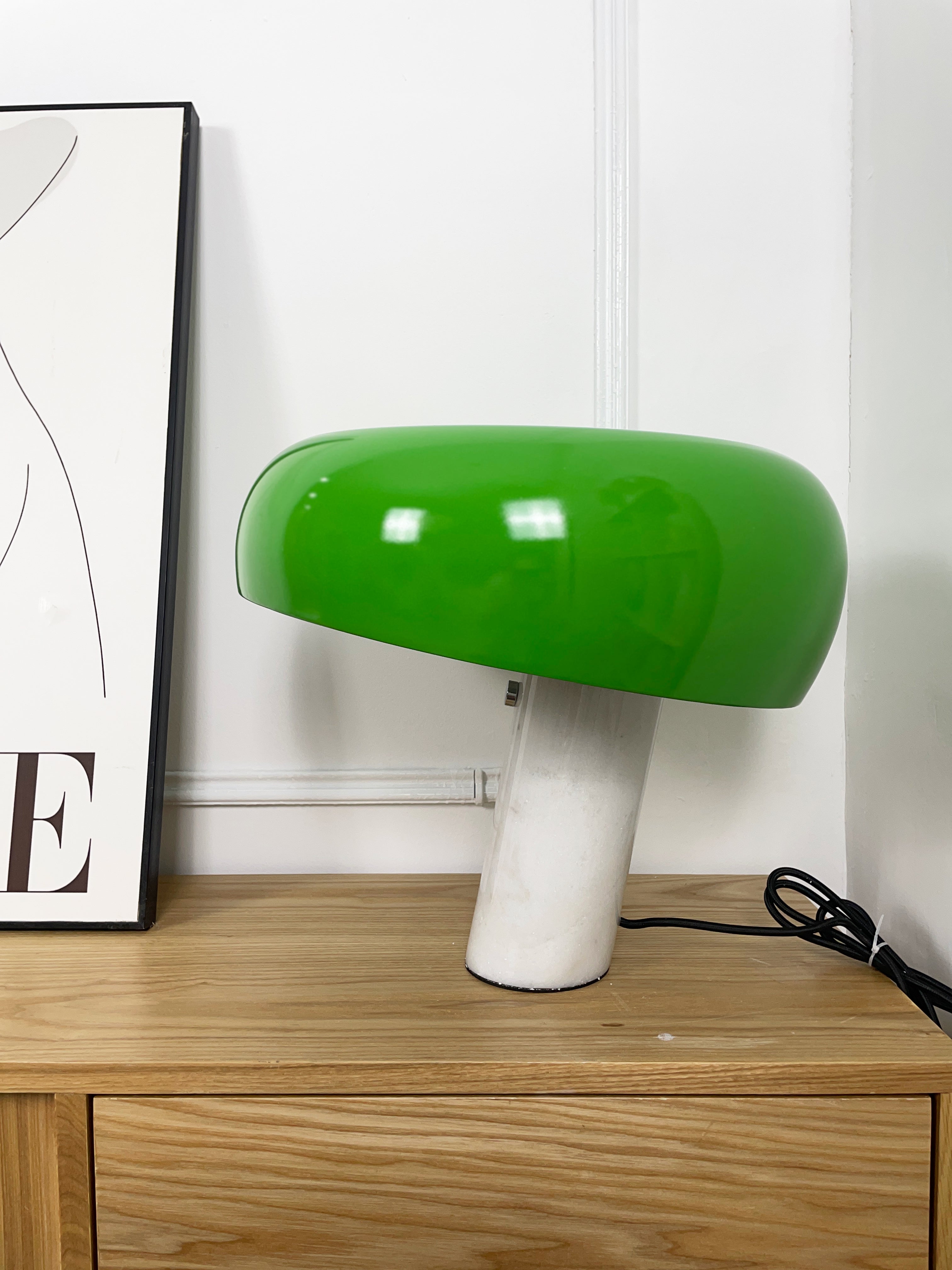 Ivoro Table Lamp