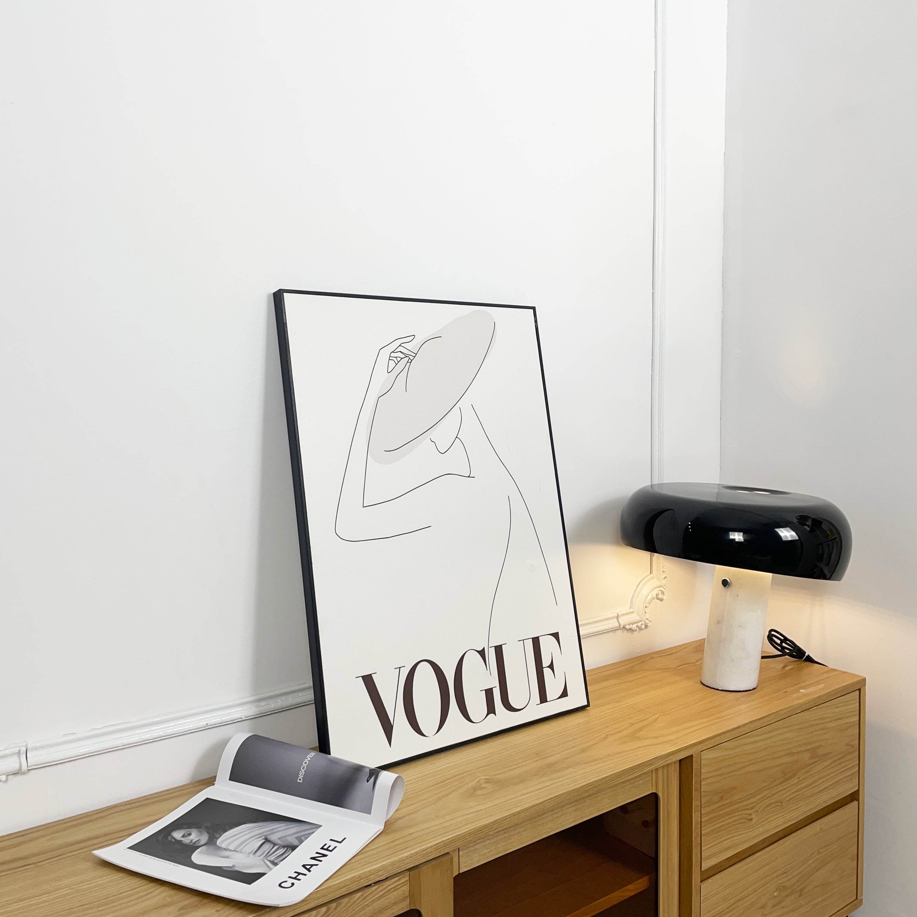 Ivoro Table Lamp