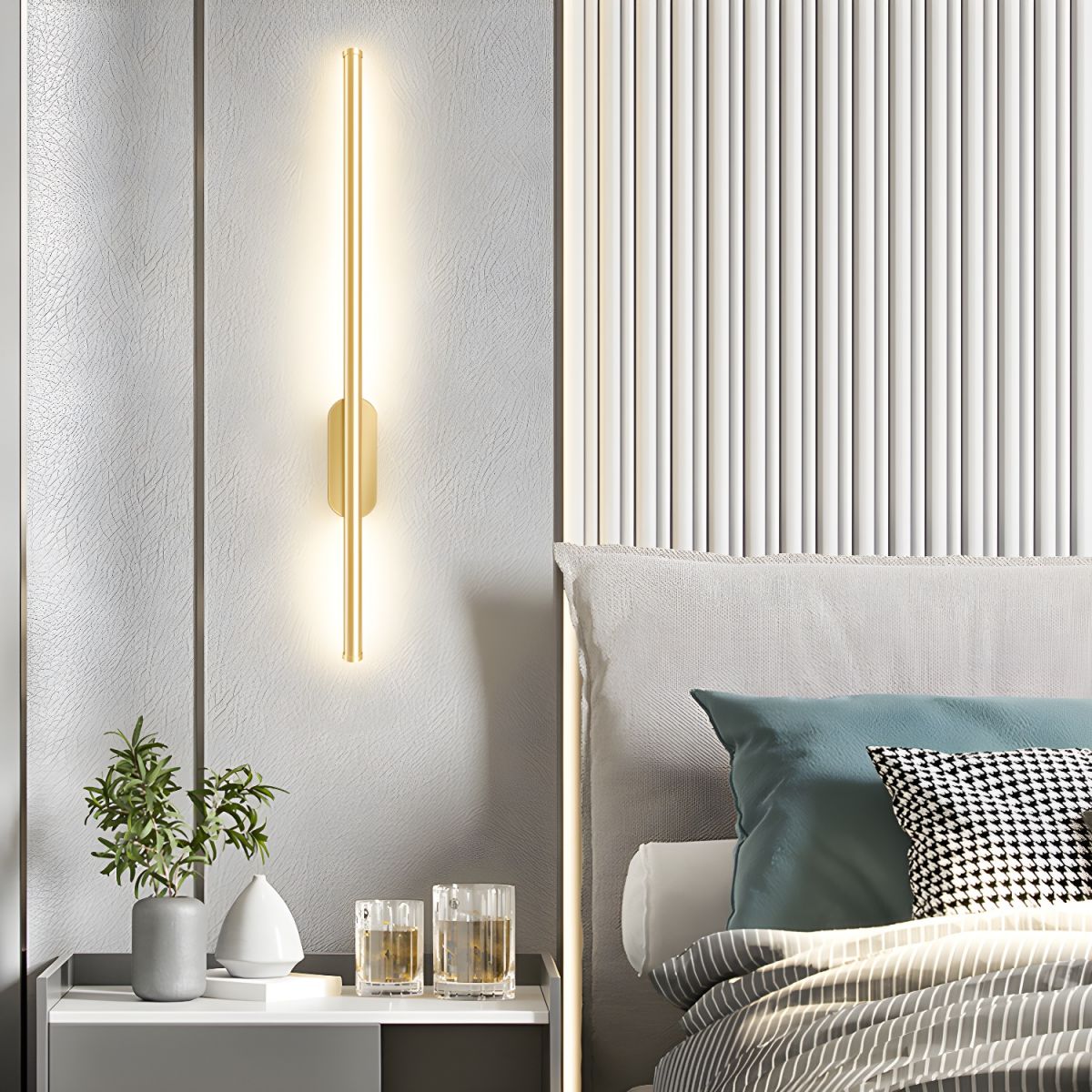 Vica Linear Wall Light