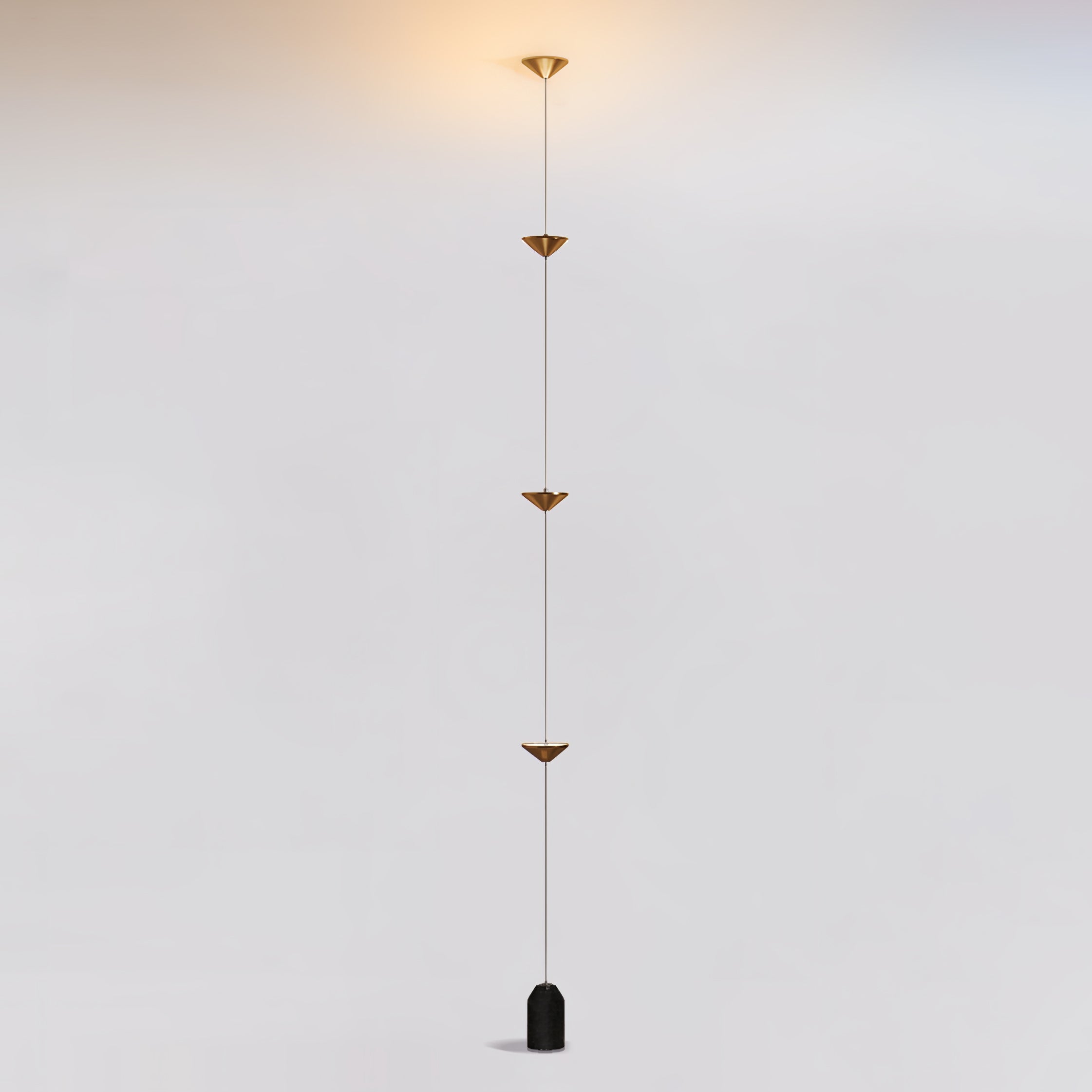 Alirya Cone Floor To Ceiling Lamp