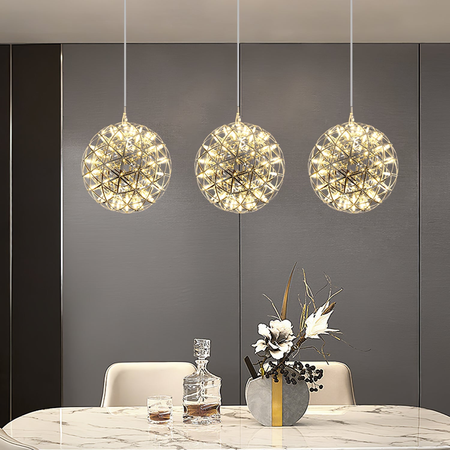 Unia Pendant Light
