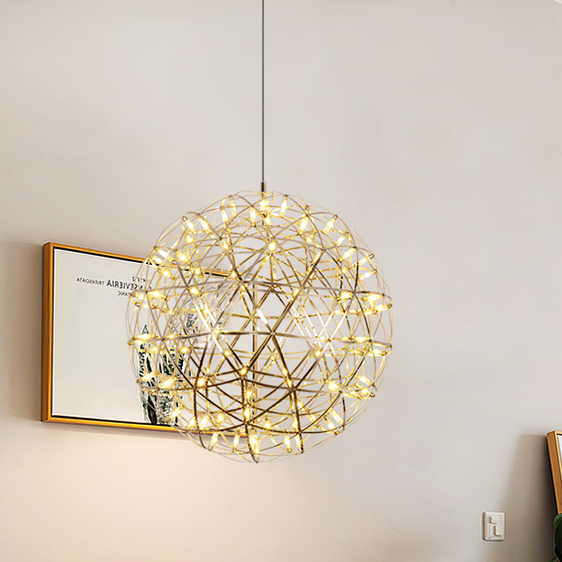 Unia Pendant Light