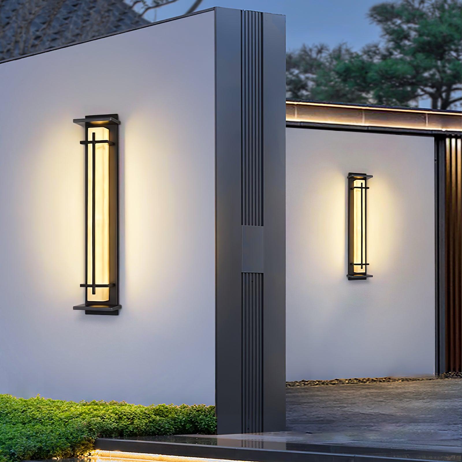 Belorayo Outdoor Wall Light