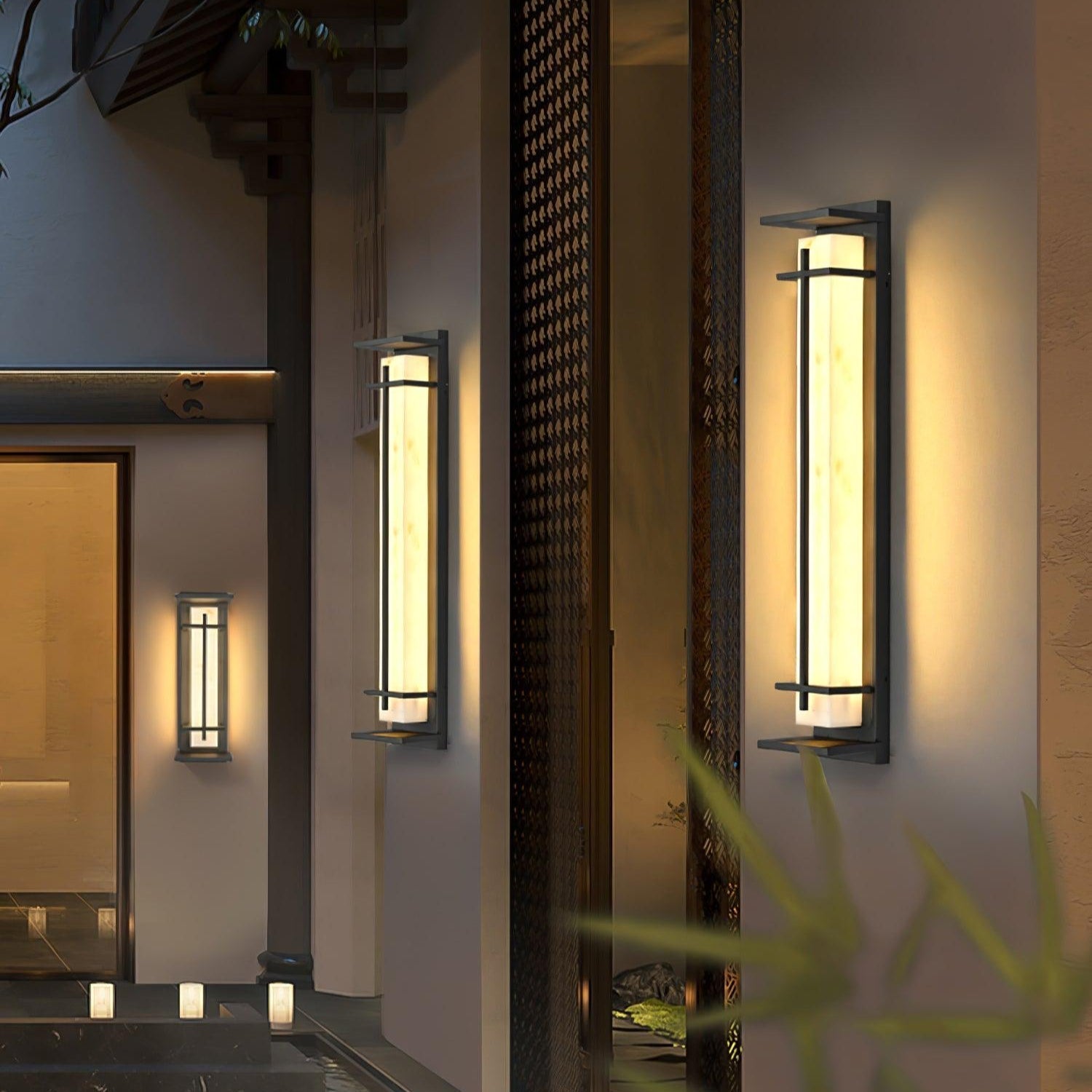 Belorayo Outdoor Wall Light