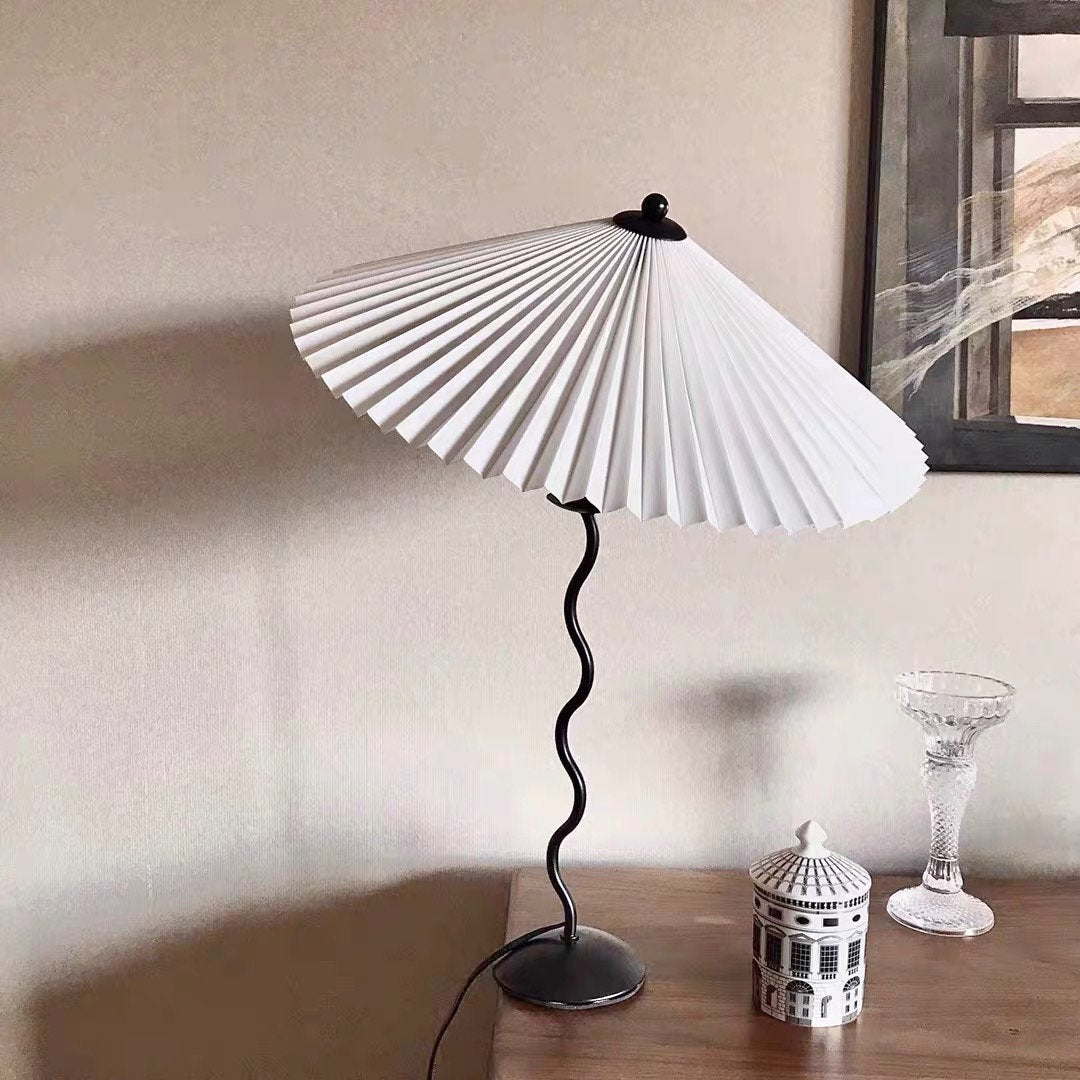 Lorav Wavy Table Lamp